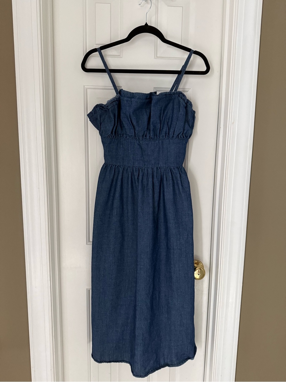 Gilli Denim Midi Sundress in Dark Blue